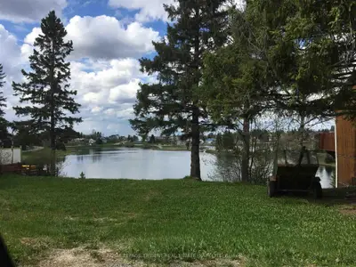 242 Lakefront, Cochrane, On P0l 1c0