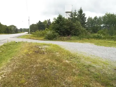 233 Moyneur Avenue, Timiskaming, On P0k 1m0