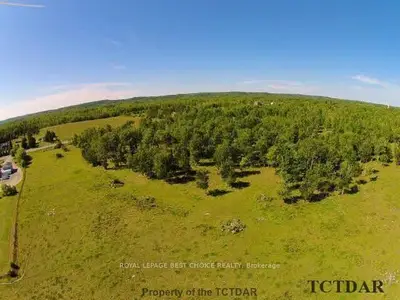 S1/2 Lt10 Con4 West Road, Temiskaming Shores, On P0j 1k0