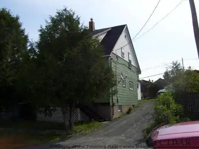 138 Pollock Street, Kirkland Lake, On P2n 1z4