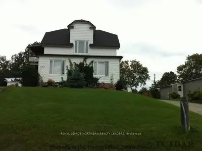 299 Seventh Avenue, Cochrane, On P0l 1c0