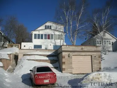 221 Lakeshore Road, Timmins, On P4n 6z9