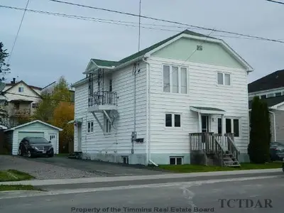 8 Taylor Avenue, Kirkland Lake, On P2n 2l1