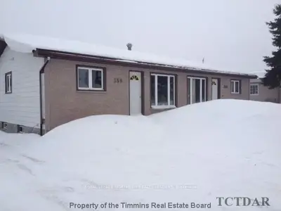 348-350 Twelfth Avenue, Cochrane, On P0l 1c0