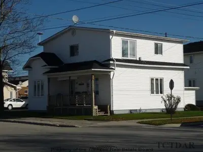 29 Ninth St Street S, Hearst, On P0l 1n0