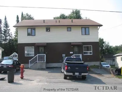 31 Dixon Avenue, Kirkland Lake, On P2n 1w5