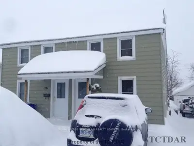 271-273 Patricia Boulevard, Timmins, On P4n 6y3