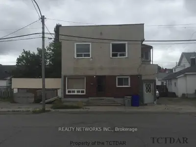 213-215 Kimberley Avenue, Timmins, On P4n 1l6