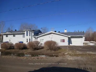 80 Niven Street S, Temiskaming Shores, On P0j 1k0
