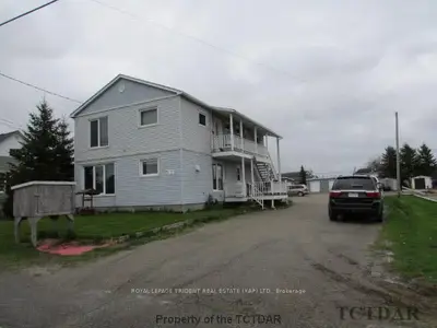 7 Brunelle Road N, Kapuskasing, On P5n 2l7