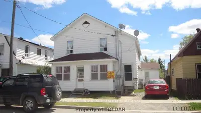 45 & 45a Taylor Avenue, Kirkland Lake, On P2n 2l4
