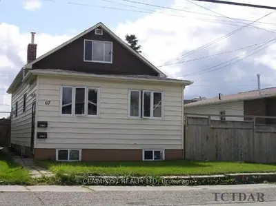 67 Floral Avenue, Timmins, On P4n 4h4