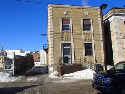 35 Duncan Avenue, Kirkland Lake, On P2n 1x7