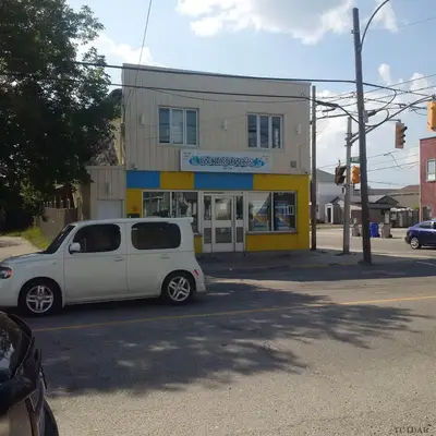 257-259 Pine Street S, Timmins, On P4n 2k8