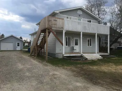 49 Arthur Avenue, Cochrane, On P0l 1c0