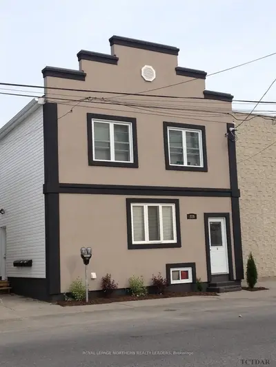 229 Cedar Street S, Timmins, On P4n 2h2