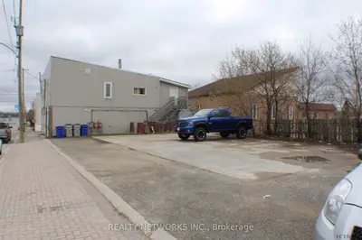 113-117 Bruce Avenue, Timmins, On P4n 5e2