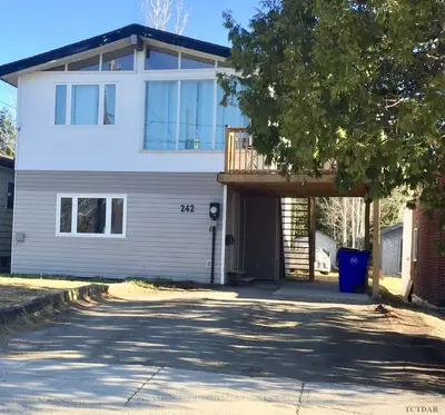242 Polaris Road, Timmins, On P4n 4l4