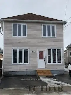 323-325 Elm Street S, Timmins, On P4n 1x4