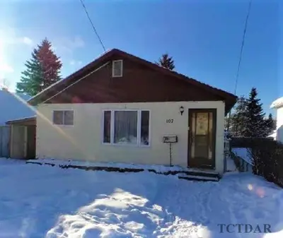 107 Woods Street, Kirkland Lake, On P2n 3c4