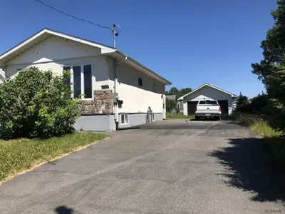 228 Vimy Avenue, Timmins, On P4n 7t7