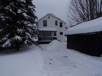 5 Hudson Bay Avenue N, Kirkland Lake, On P2n 2h6