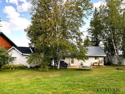 Detached in Kapuskasing