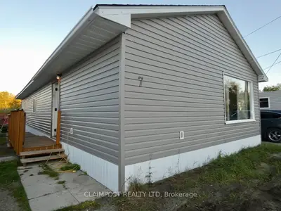 MobileTrailer in Timmins