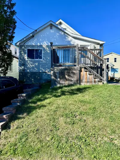 Duplex in Timmins
