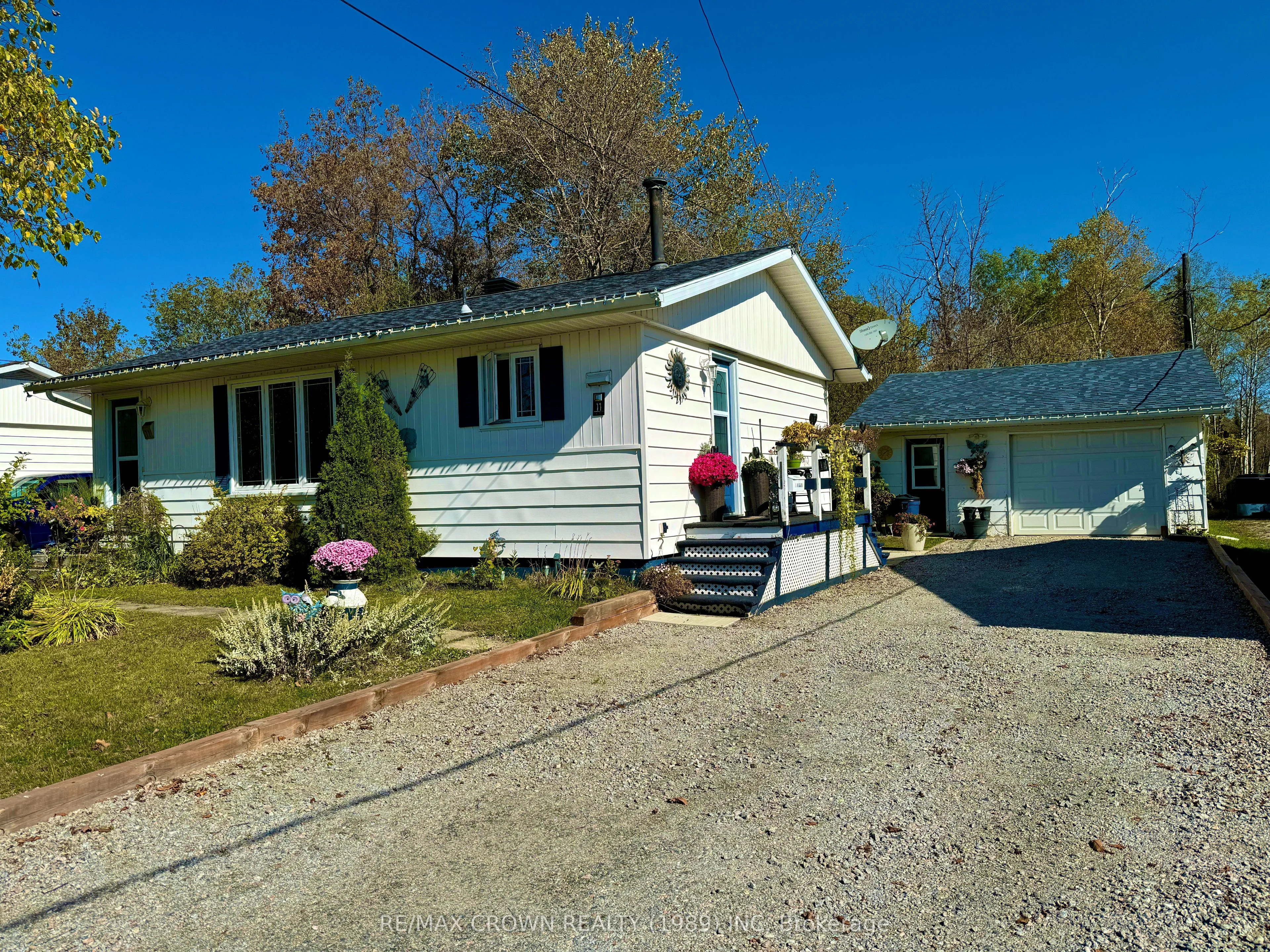 Detached in Kapuskasing