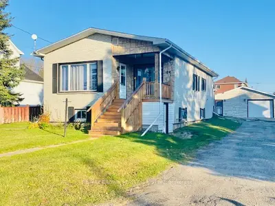 Detached in Smooth Rock Falls