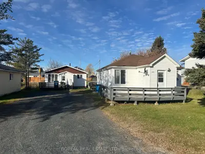 267-271 Thirteenth Avenue, Cochrane, On P0l 1c0