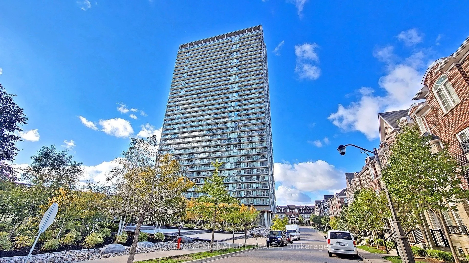 Condo Apartment in Toronto