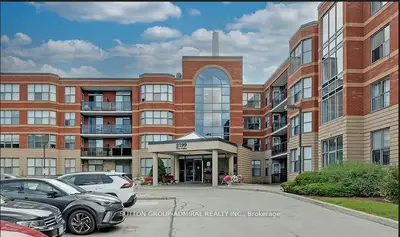 Condo Apartment in Oakville