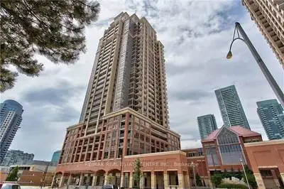 4080 Living Arts Drive 711, Mississauga, On L5b 4n3