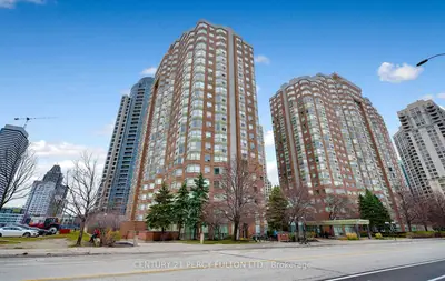 Condo Apartment in Mississauga