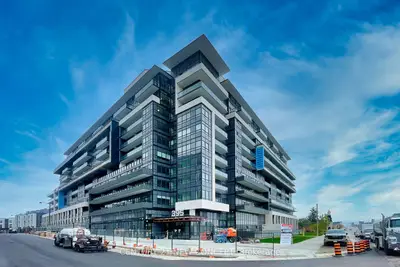 Condo Apartment in Oakville