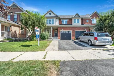 Semi-Detached in Milton