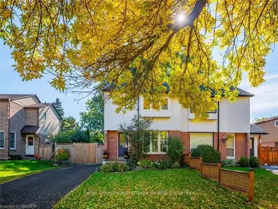 Semi-Detached in Milton