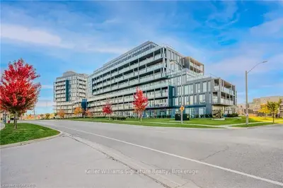 Condo Apartment in Burlington