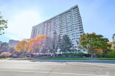 1580 MISSISSAUGA VALLEY Boulevard 1012, Mississauga, ON L5A 3T8