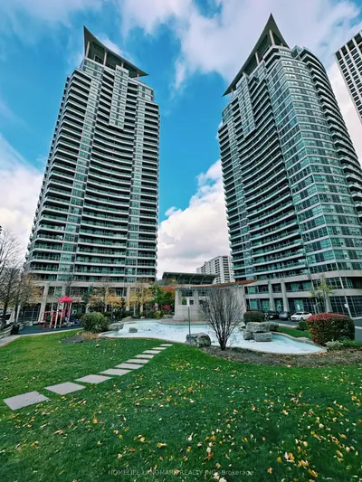 Condo Apartment in Mississauga