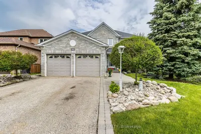 Detached in Caledon