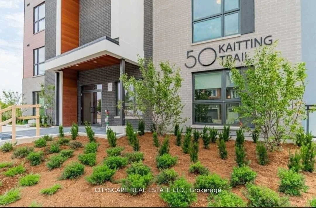 Condo Apartment in Oakville