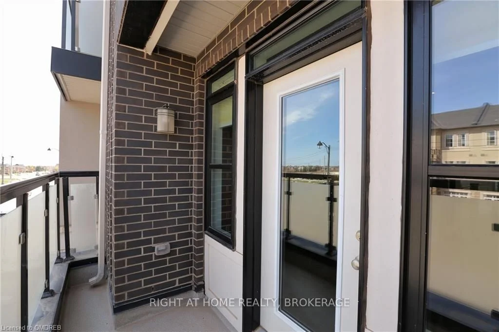 3048 Preserve Drive, Oakville, ON L6M 0T9