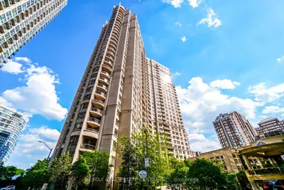Condo Apartment in Mississauga