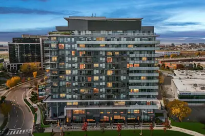 Condo Apartment in Toronto