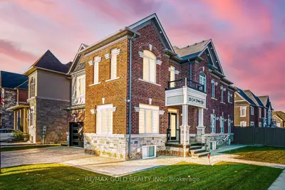 Detached in Brampton