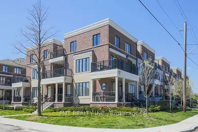 Condo Townhouse in Toronto