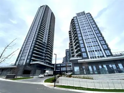 Condo Apartment in Mississauga